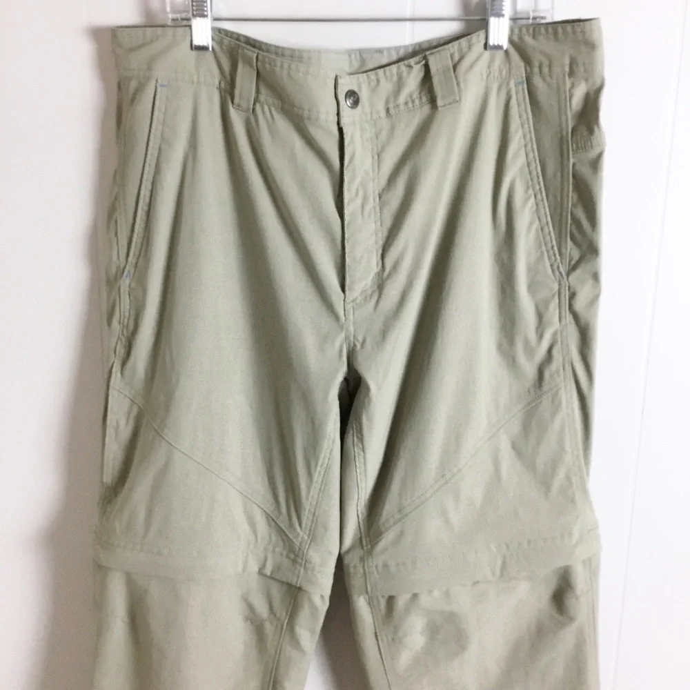 Columbia Men's Beige Omni Shield hiking Pants / Shorts Size 38x32